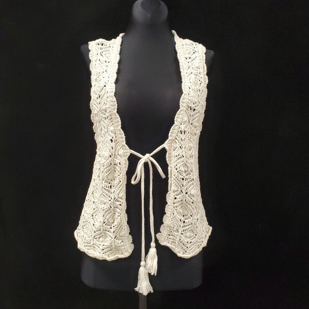 American Eagle Womens Boho Hippie Crochet Vest Size S Cream Tie Front Tassels